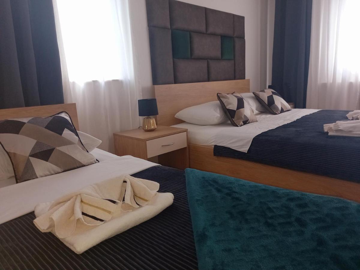 Studio Apartmani “Jarnecic” Krk Town Exteriör bild