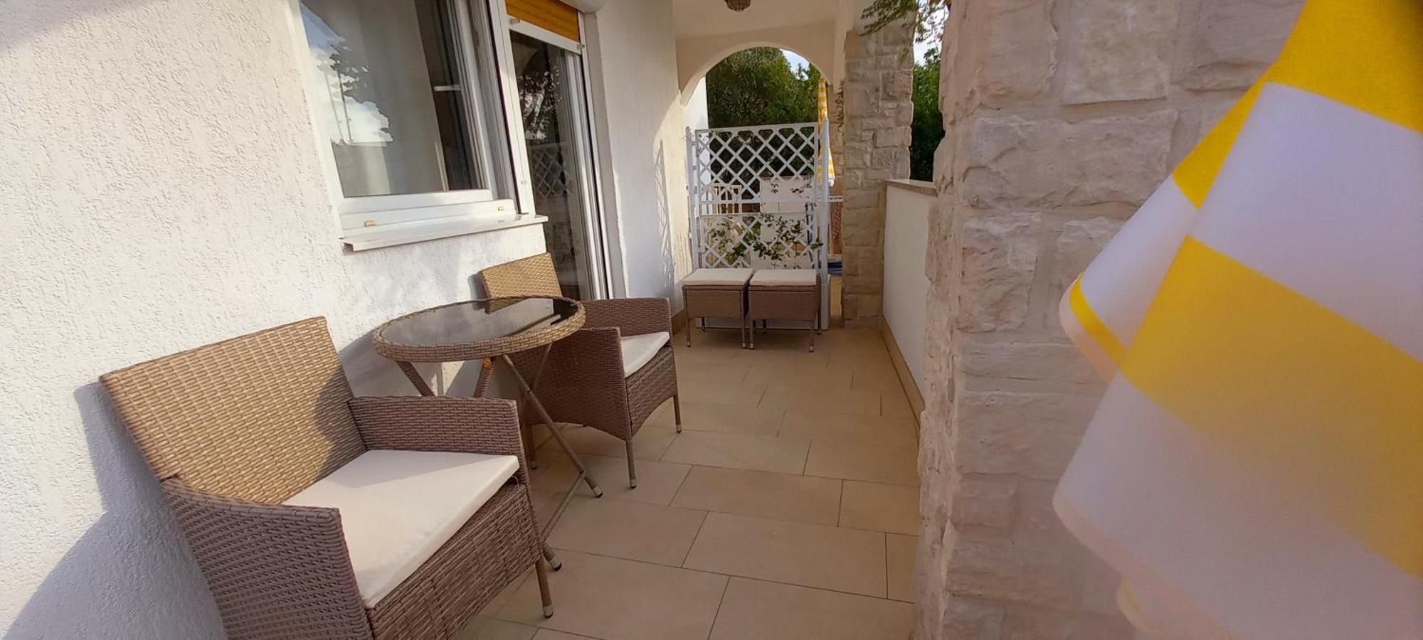 Studio Apartmani “Jarnecic” Krk Town Rum bild